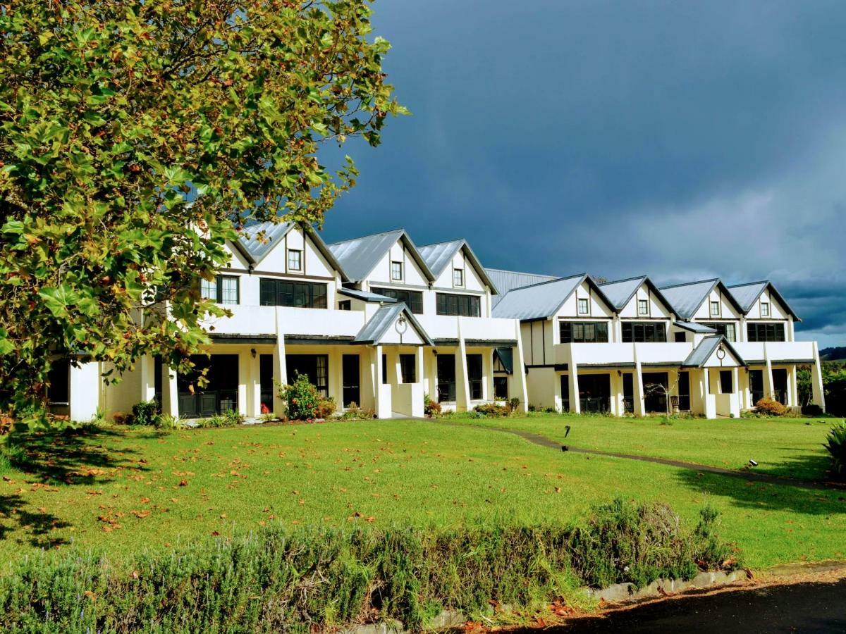 Salty Dog Inn Snells Beach Exterior photo